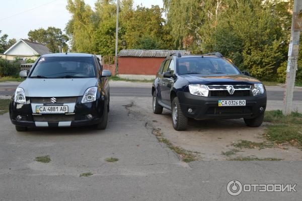 Автомобиль Suzuki Swift хэтчбек фото