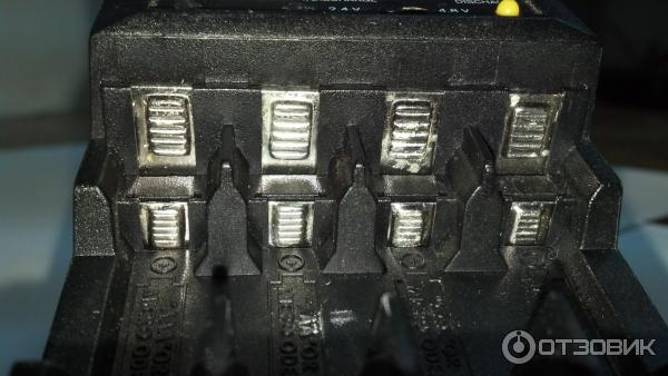 Зарядное устройство для аккумуляторов АА/ААА Ben Electronic MW8168GS фото