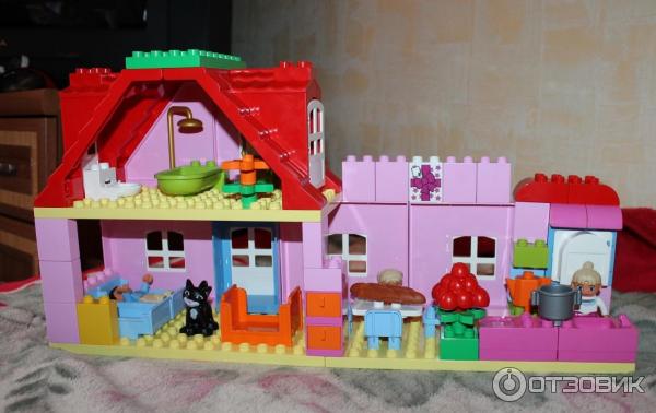 Конструктор Lego Duplo Кукольный домик фото