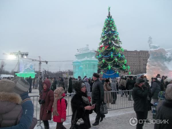 Выставка ледовых скульптур Ледовый парк в кругу семьи (Россия, Москва) фото