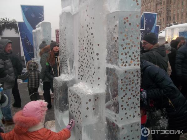 Выставка ледовых скульптур Ледовый парк в кругу семьи (Россия, Москва) фото