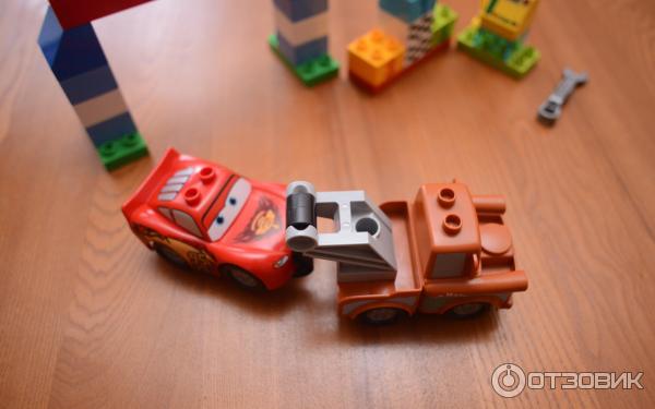 LEGO Disney Pixar Cars Classic Race