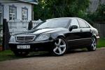 Автомобиль Mercedes-Benz S-Class W220 седан фото