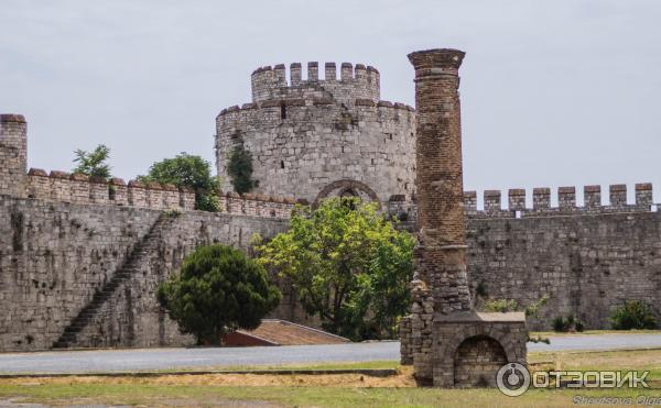 Крепость Йедикуле (Турция, Стамбул) фото