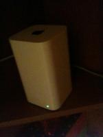 Роутер и жесткий диск Apple Time Capsule 2TB фото