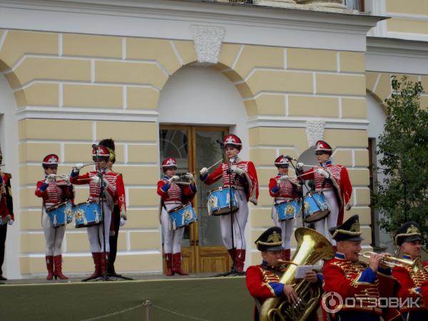 Павловский дворец Парадный плац