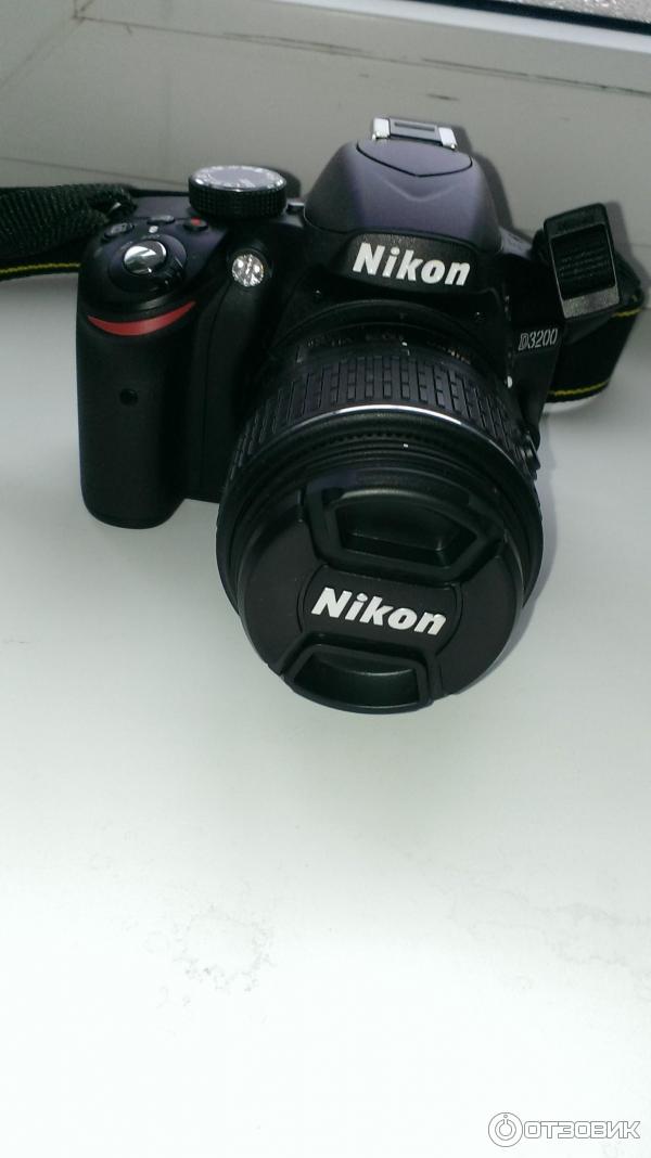 Nikon D 3200