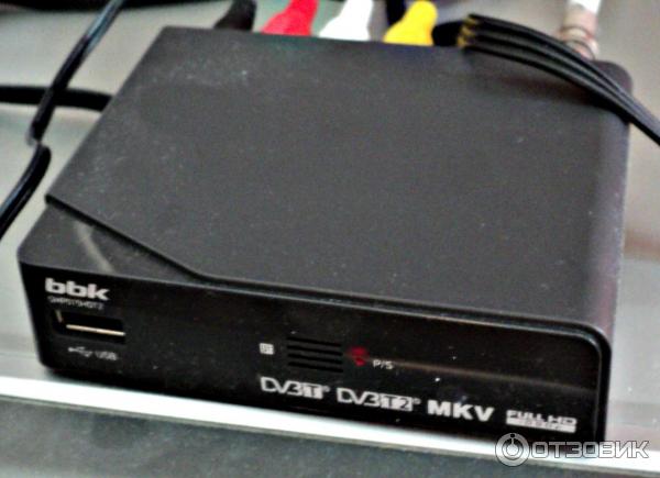 Цифровой телевизионнный ресивер BBK SMP015HDT2 фото