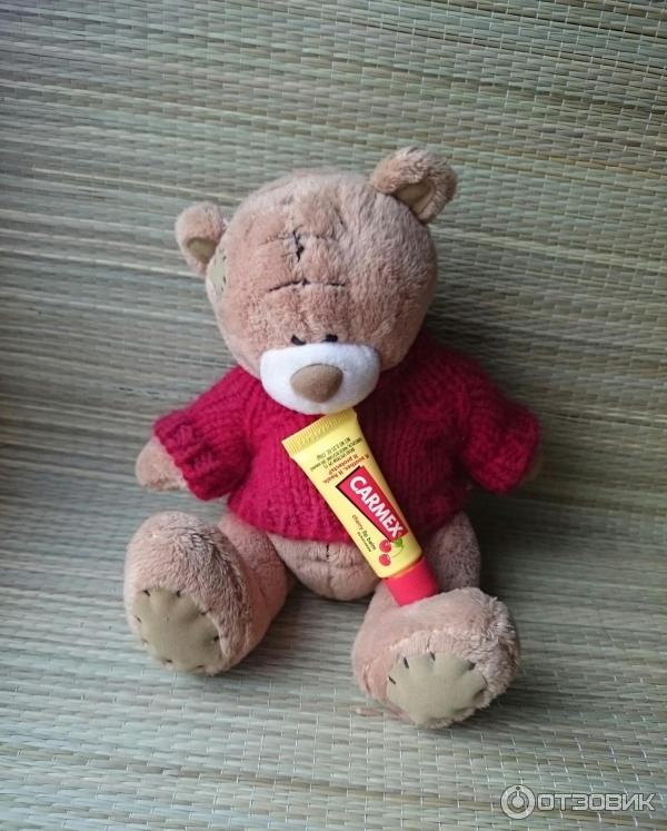 Бальзам для губ Carmex Cherry Moisturising Lip Balm фото