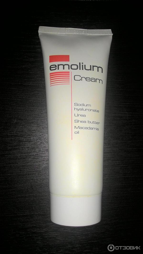 Крем для сухой и очень сухой кожи Emolium Cream фото