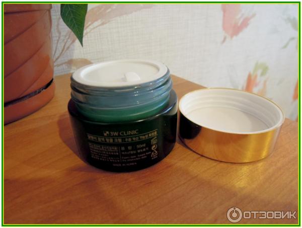 Улиточный крем 3W Clinic Snail Mucus Wrinkle Cream