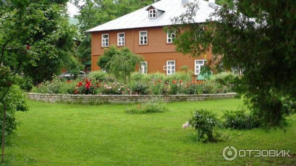 Пюхтицкий Успенский Ставропигиальный (Эстония, Куремяэ) фото