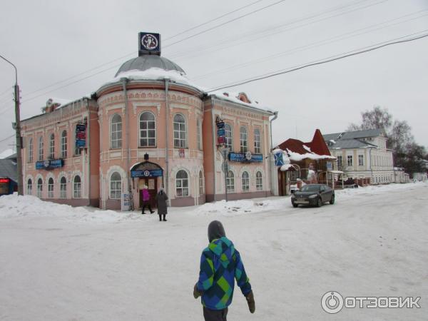 городская резиденция Деда Мороза, музей открытки и рядом почта Деда Мороза