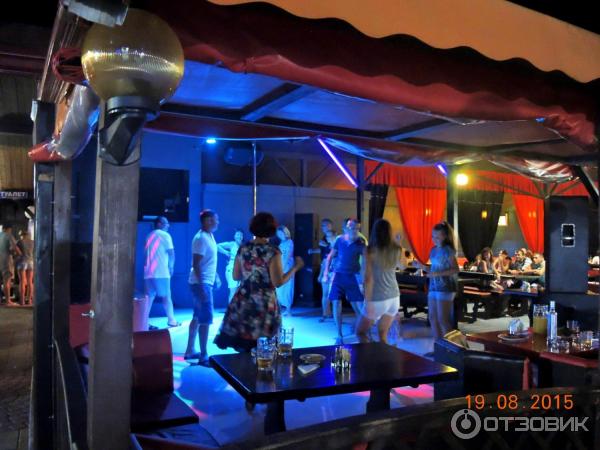 Набережная в Ольгинке