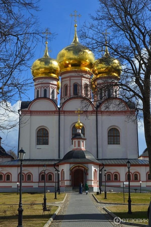 Валдайский Иверский Богородицкий Святоозерский мужской монастырь (Россия, Валдай) фото