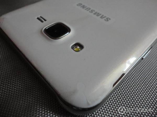 Смартфон Samsung J700H Galaxy J7 фото