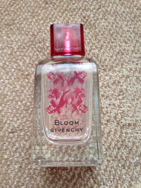 Туалетная вода для женщин Givenchy Bloom фото