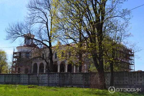 Усадьба Скавронских в Славянке(полностью отстроенное вновь)