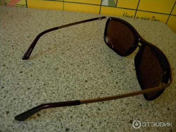 Солнцезащитные очки Matrix фото