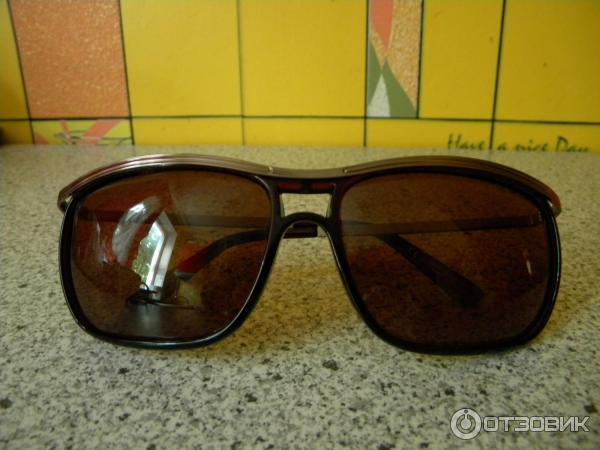 Солнцезащитные очки Matrix фото