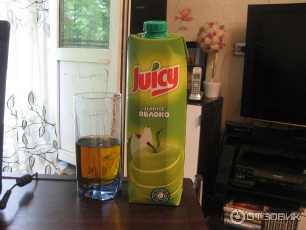 Яблочный сок JUICY зеленое яблоко фото