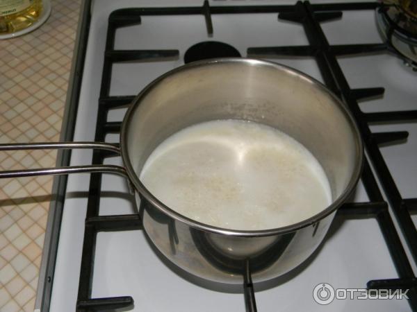 Варится молочная каша.