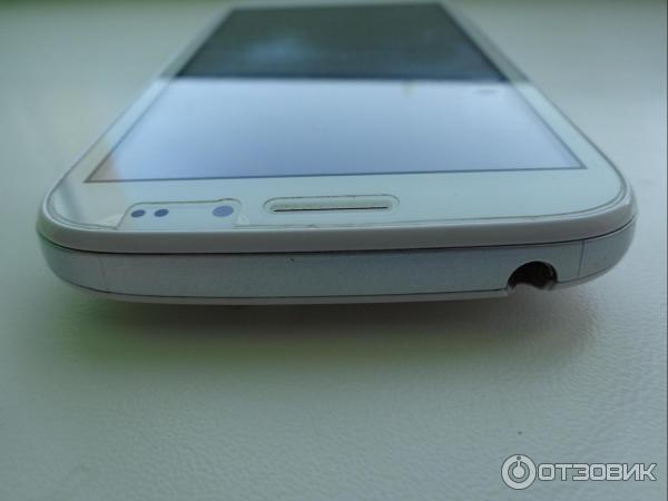 Смартфон Fly IQ4404 Spark фото