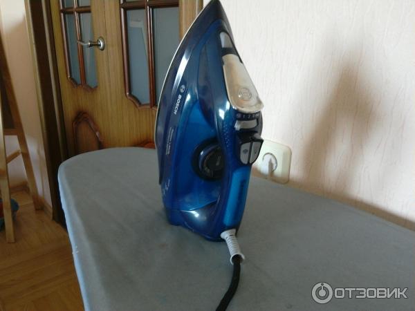 Утюг Bosch TDA 703021 A Sensixx'x DA70 фото