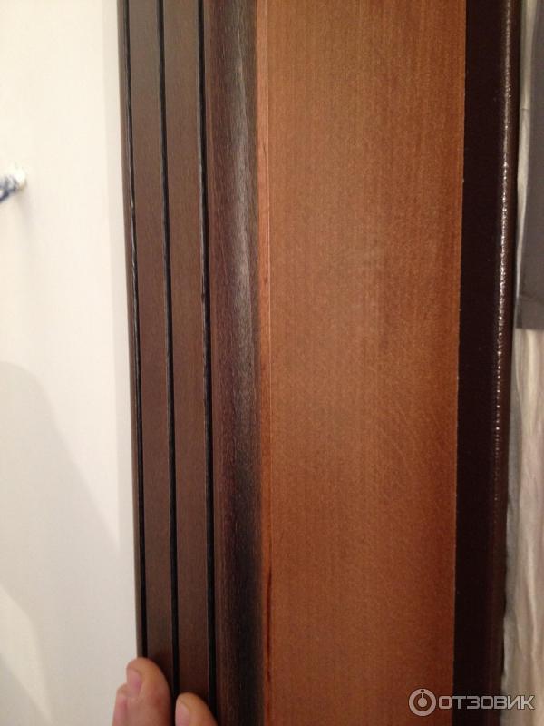 Красное на черном