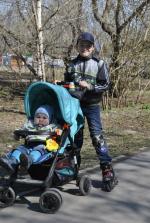 Прогулочная коляска Rich Family фото