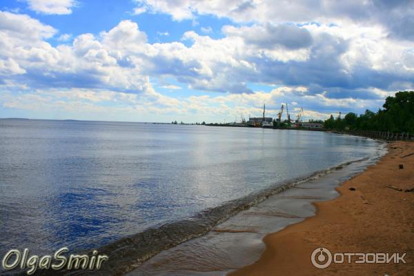 Набережная Онежского озера (Россия, Петрозаводск) фото