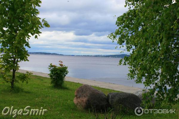 Набережная Онежского озера (Россия, Петрозаводск) фото