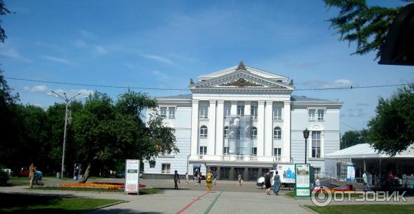 Театральный сквер им. С. П. Дягилева. (Россия, Пермь) фото