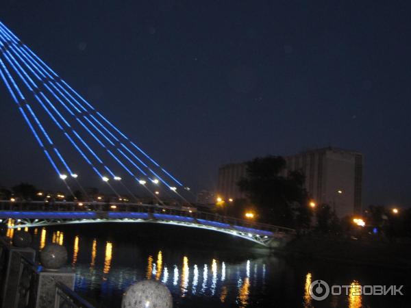 Сквер Стрелка (Украина, Харьков) фото