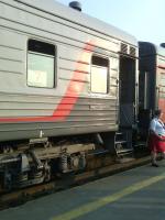 Пассажирский поезд № 309/310 Новый Уренгой - Екатеринбург фото