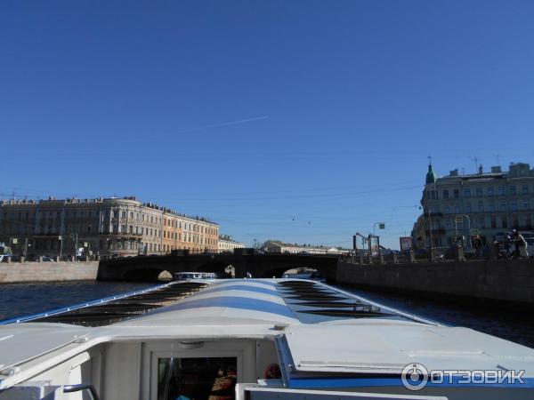 Экскурсия по Неве и каналам Северная Венеция (Россия, Санкт-Петербург) фото