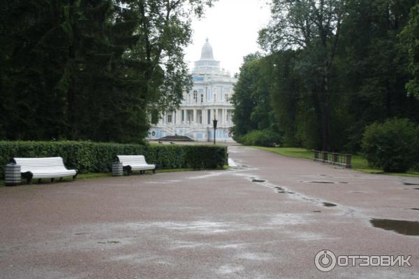Катальная горка в дворцово-парковом ансамбле Ораниенбаум (Россия, Ломоносов) фото