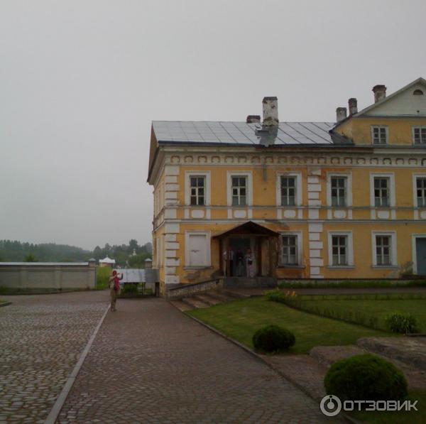 Введено-Оятский женский монастырь