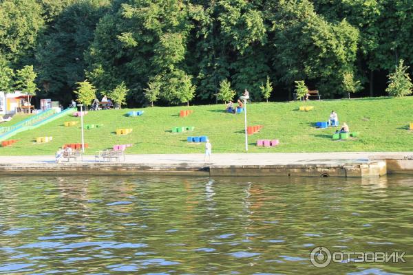 Прогулка на катере по Москве-реке (Россия, Москва) фото