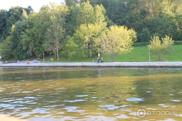 Прогулка на катере по Москве-реке (Россия, Москва) фото