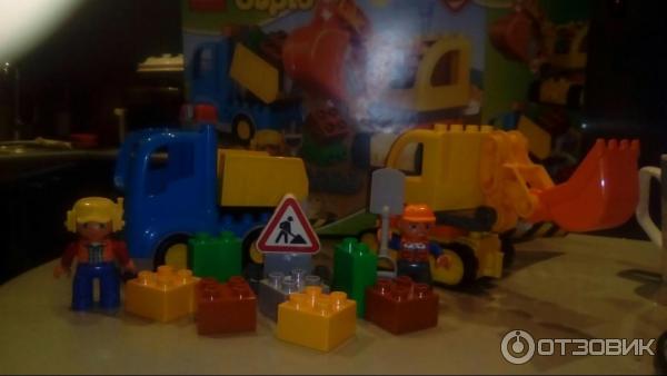 Конструктор Lego Duplo Грузовик и гусеничный экскаватор 10812 фото