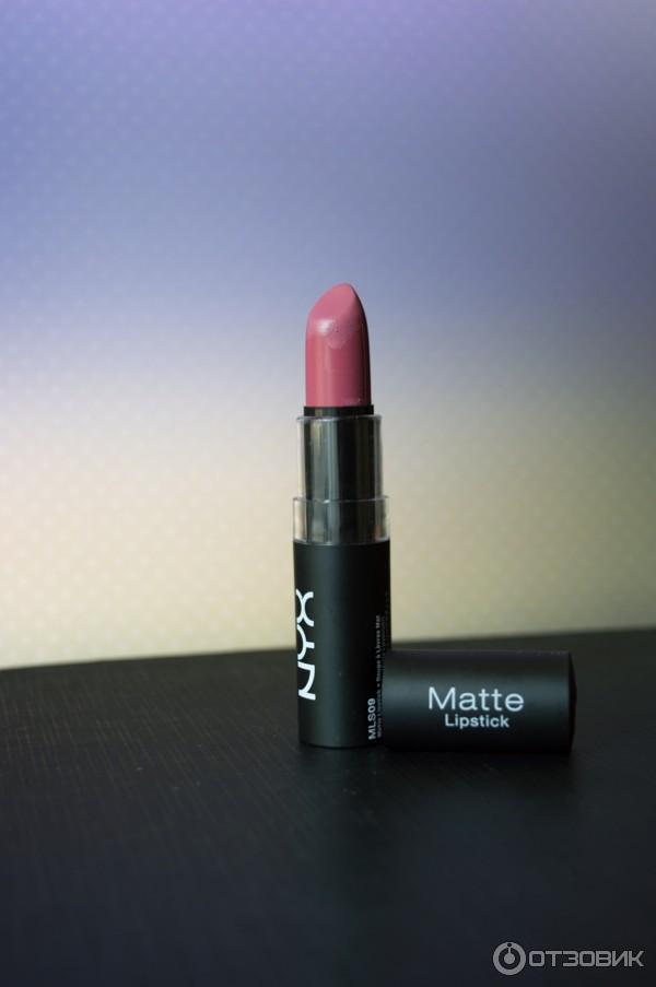 Матовая помада для губ NYX Matte Lipstick фото