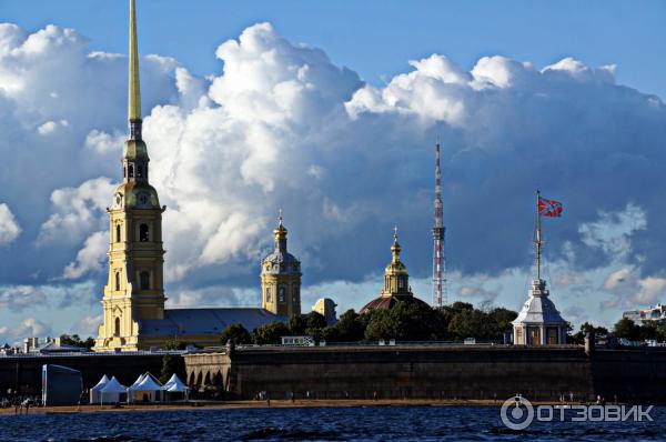 Экскурсия по Неве и каналам Северная Венеция (Россия, Санкт-Петербург) фото