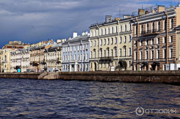 Экскурсия по Неве и каналам Северная Венеция (Россия, Санкт-Петербург) фото