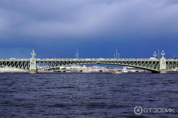 Экскурсия по Неве и каналам Северная Венеция (Россия, Санкт-Петербург) фото