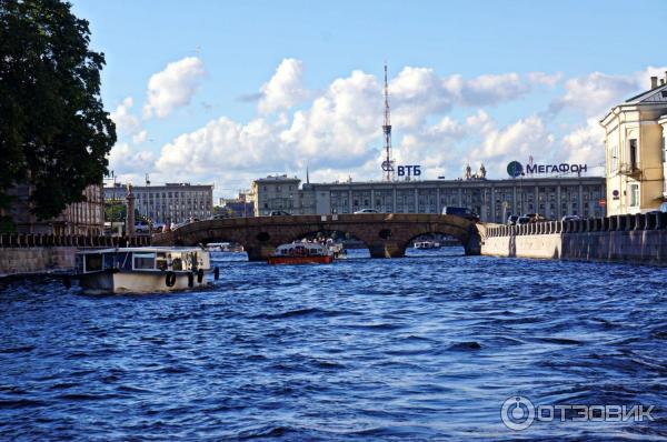 Экскурсия по Неве и каналам Северная Венеция (Россия, Санкт-Петербург) фото