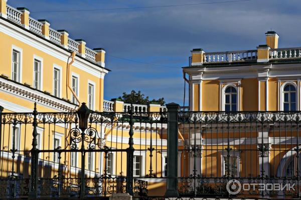 Экскурсия по Неве и каналам Северная Венеция (Россия, Санкт-Петербург) фото