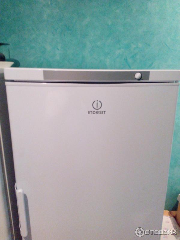 Морозильник Indesit MFZ 16 фото