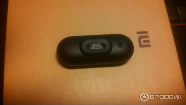 Фитнес-браслет Xiaomi Mi Band 2 фото