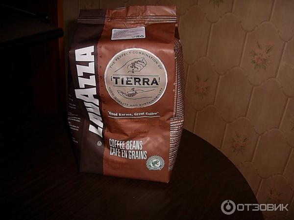 Кофе Lavazza Tierra Intenso зерно фото